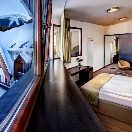 호텔 Grand Jasna 4*